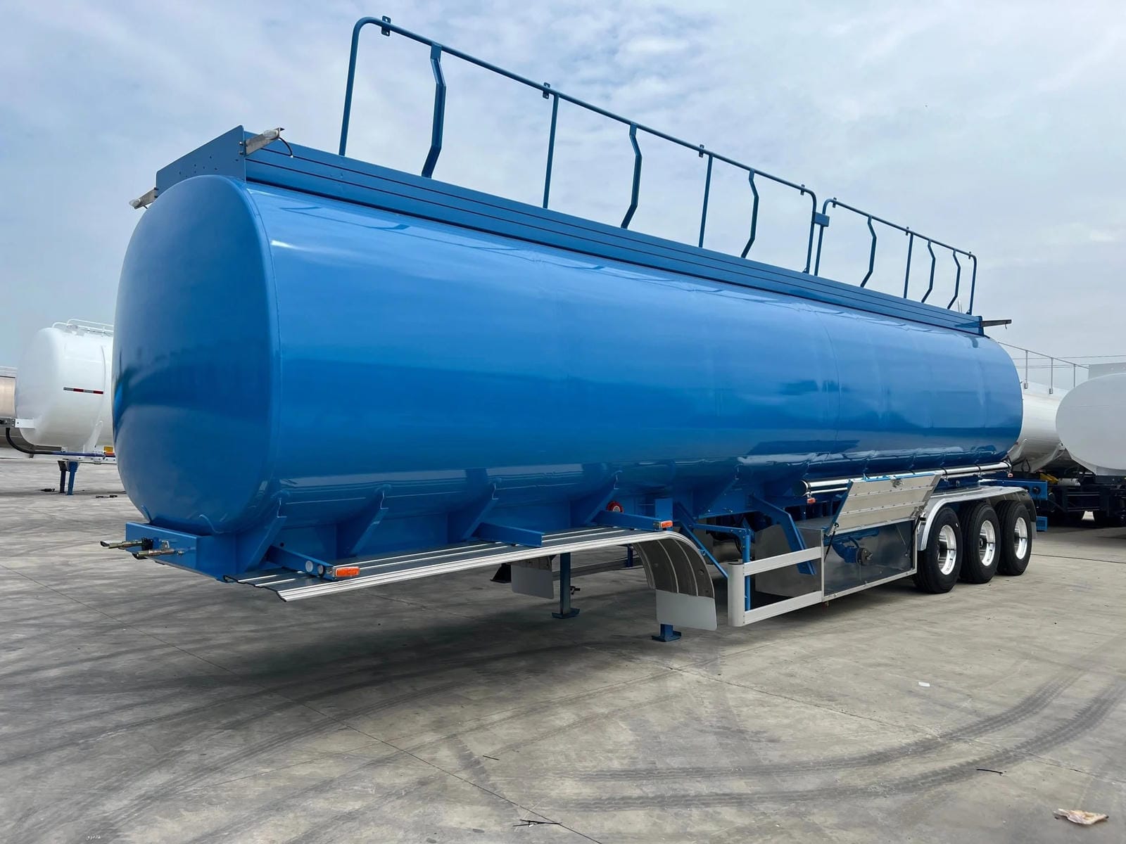 Cnhtctruck