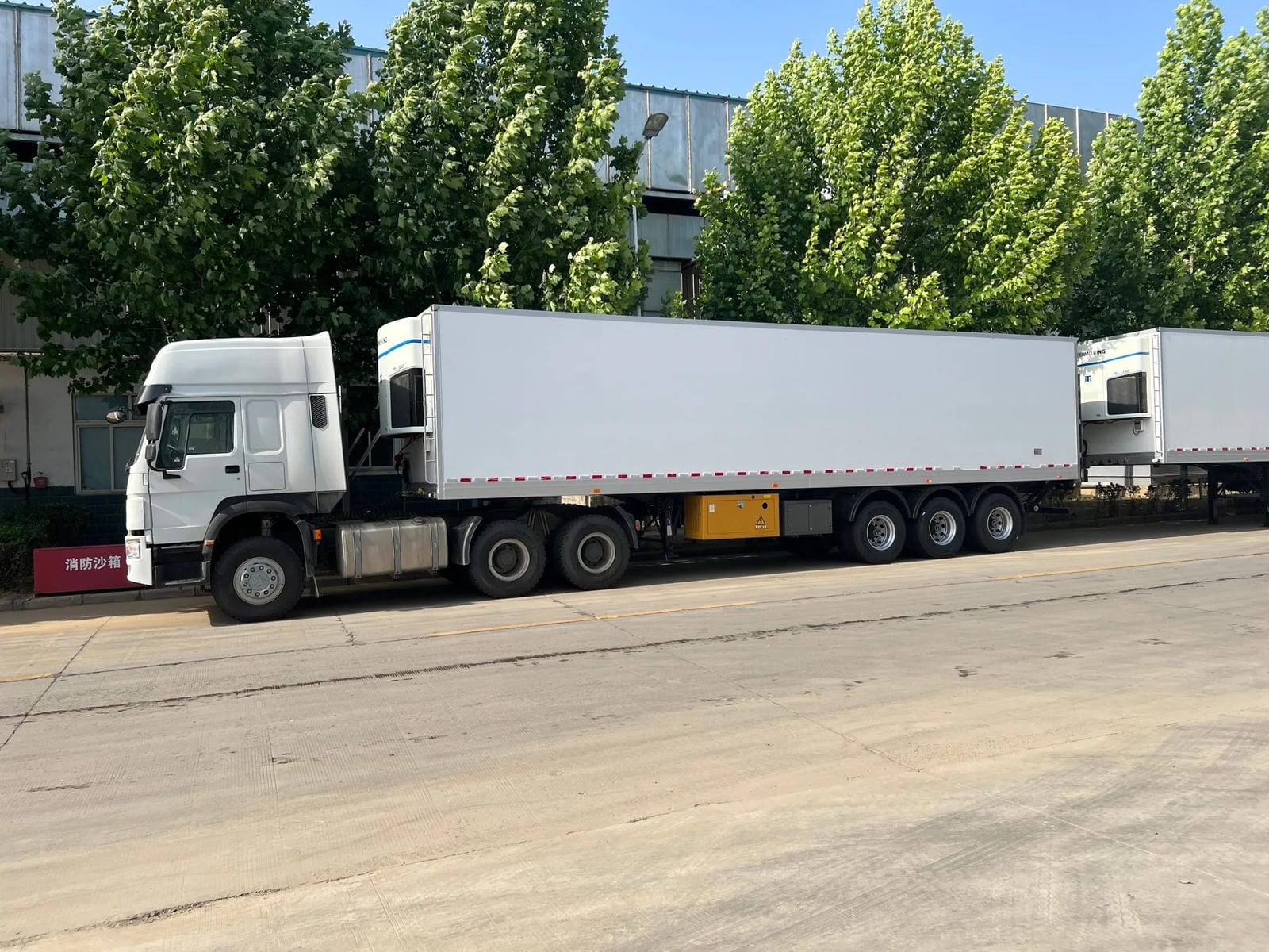 Cnhtctruck
