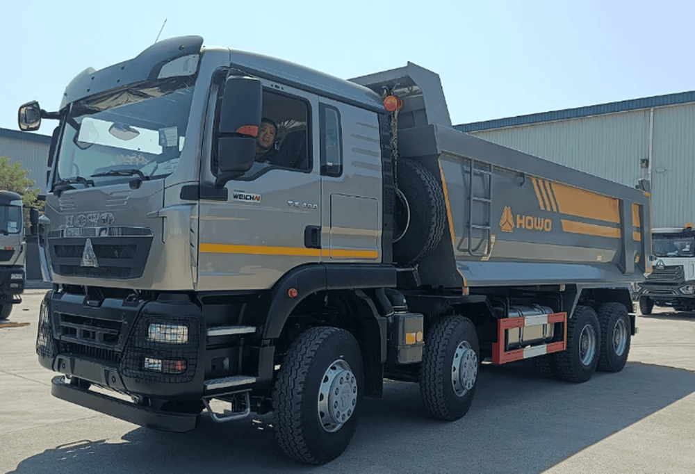 HOWO TX 8x4 Tipper Truck - 22CBM - Cnhtctruck