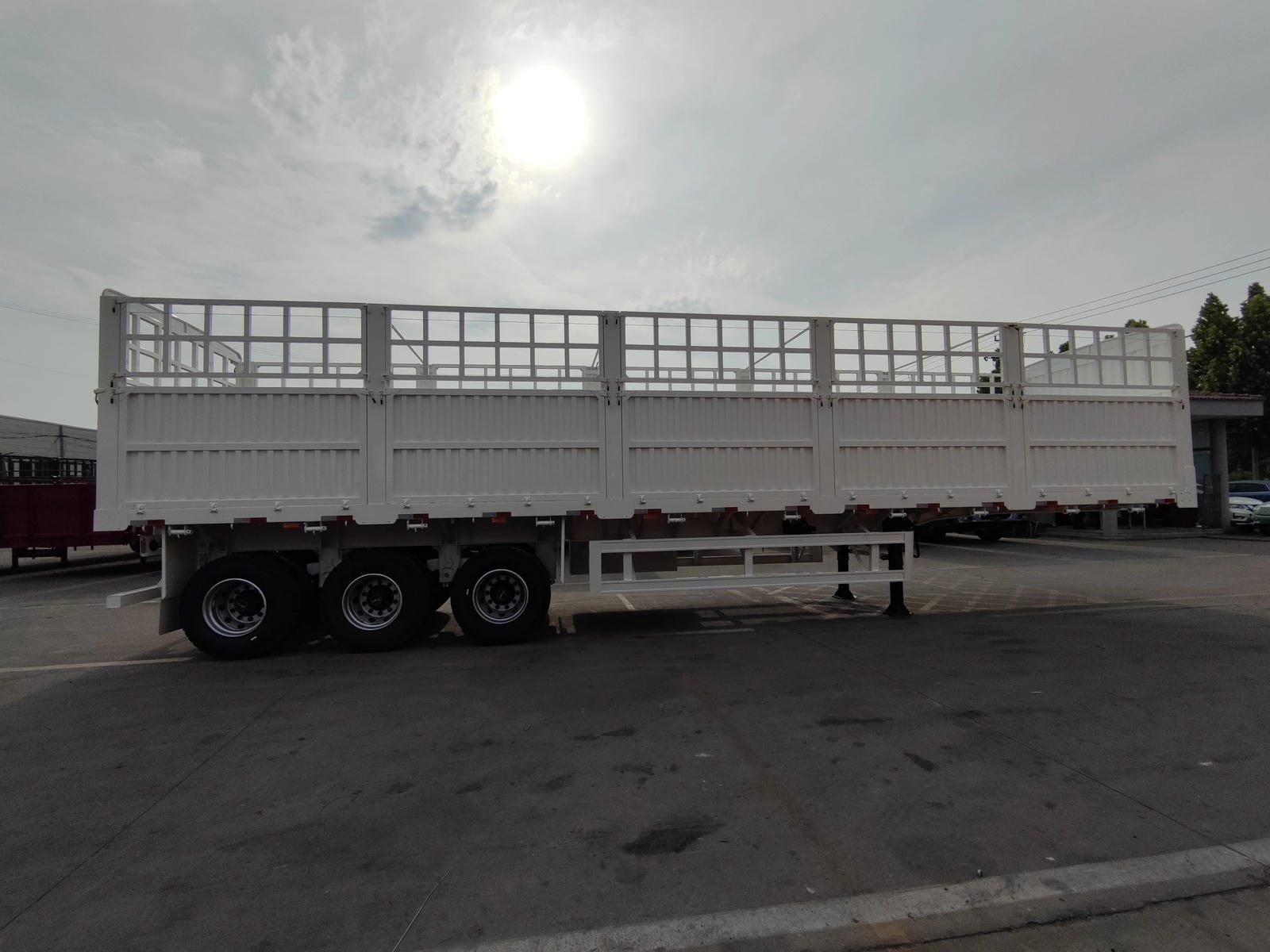 Stake Semi - Trailer - Cnhtctruck